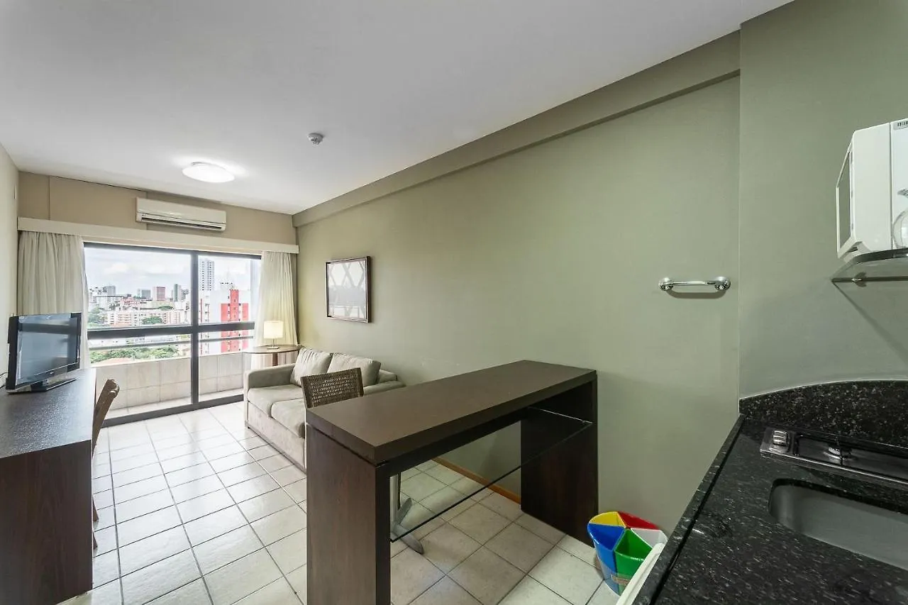 Flat Na Ilha Do Leite: Central Medical District Apartment Recife